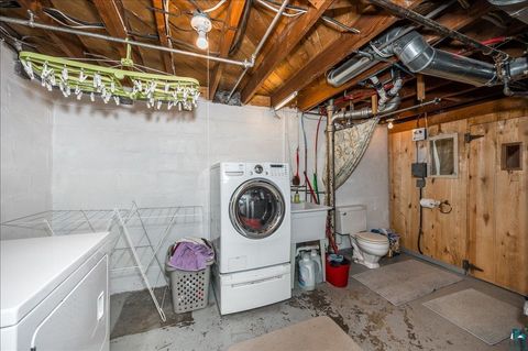Tiny photo for 1415 Eklund Ave, Duluth, MN 55811 (MLS # 6124561)