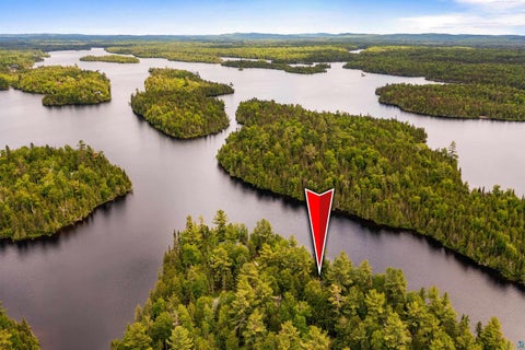 Tiny photo for 125 Voyageurs Point Rd, Grand Marais, MN 55604 (MLS # 6126305)