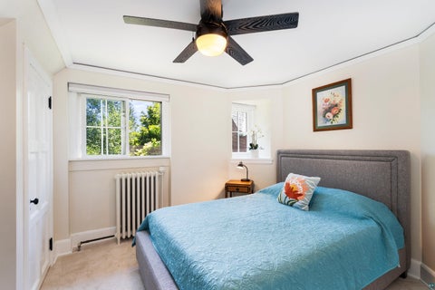 Tiny photo for 415 N Hawthorne Rd, Duluth, MN 55812 (MLS # 6126740)
