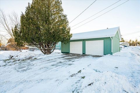Tiny photo for 903 10th Ave, Two Harbors, MN 55616 (MLS # 6123159)