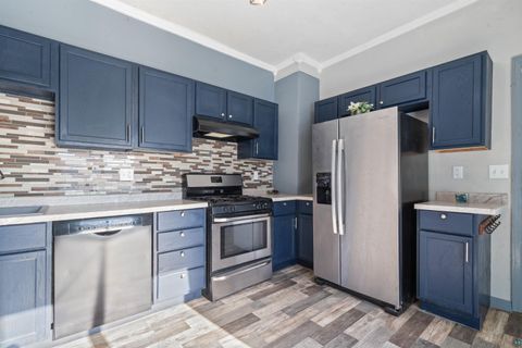 Tiny photo for 2218 W 11th St, Duluth, MN 55806 (MLS # 6123982)