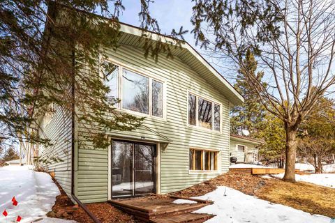 Tiny photo for 2 Northfield St, Duluth, MN 55803 (MLS # 6124188)