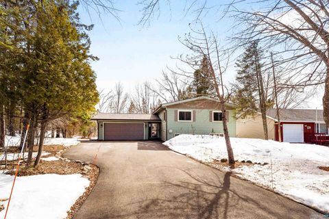 Tiny photo for 2 Northfield St, Duluth, MN 55803 (MLS # 6124188)