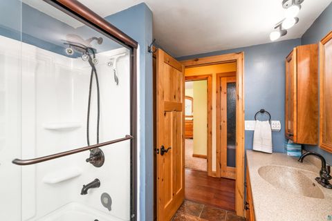 Tiny photo for 2 Northfield St, Duluth, MN 55803 (MLS # 6124188)