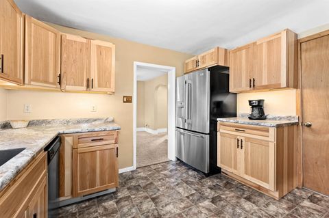 Tiny photo for 6223 Petre St, Duluth, MN 55807 (MLS # 6123296)
