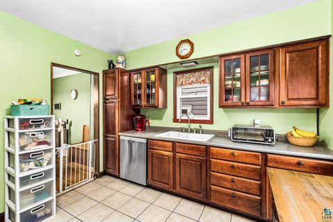 Tiny photo for 4611 W 6th St, Duluth, MN 55807 (MLS # 6126237)