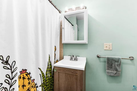 Tiny photo for 4611 W 6th St, Duluth, MN 55807 (MLS # 6126237)