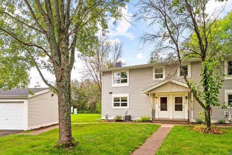 Photo of 407 Kelly Cr CIR #407, Duluth, MN 55811 (MLS # 6128004)