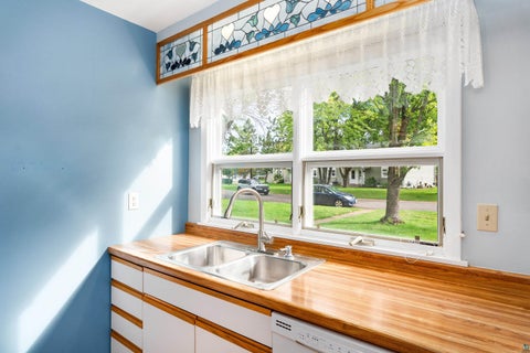 Tiny photo for 407 Kelly Cr CIR #407, Duluth, MN 55811 (MLS # 6128004)