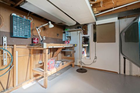 Tiny photo for 4814 Peabody St, Duluth, MN 55804 (MLS # 6122687)