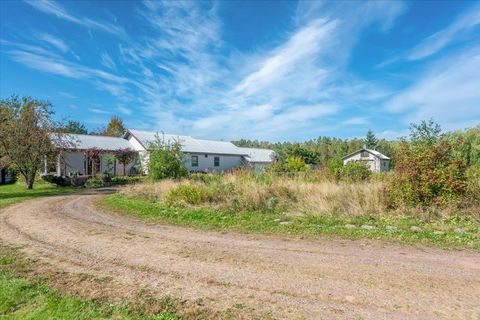 Tiny photo for 2179 Monarch Dr, Wrenshall, MN 55797 (MLS # 6122159)