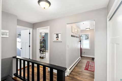 Tiny photo for 35 W Ideal St, Duluth, MN 55811 (MLS # 6123877)