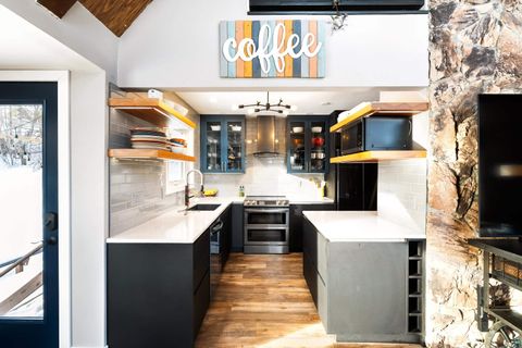 Tiny photo for 35 W Ideal St, Duluth, MN 55811 (MLS # 6123877)