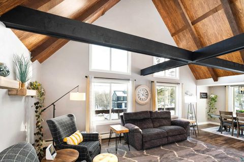 Tiny photo for 35 W Ideal St, Duluth, MN 55811 (MLS # 6123877)