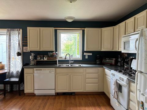Tiny photo for 306 S 71st Ave W Ave, Duluth, MN 55807 (MLS # 6126260)