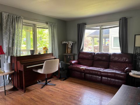 Tiny photo for 306 S 71st Ave W Ave, Duluth, MN 55807 (MLS # 6126260)