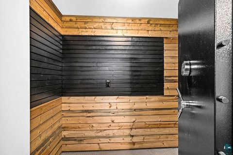 Tiny photo for 5220 London Rd, Duluth, MN 55804 (MLS # 6124152)