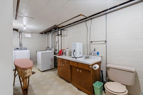 Tiny photo for 2016 E 3rd St, Duluth, MN 55812 (MLS # 6127074)