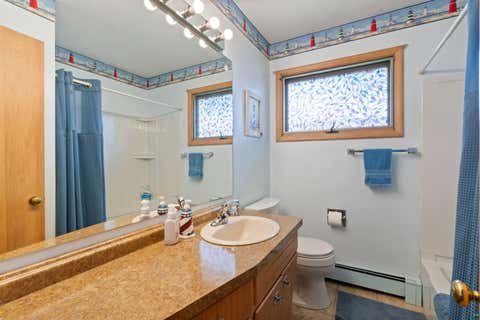Tiny photo for 2016 E 3rd St, Duluth, MN 55812 (MLS # 6127074)