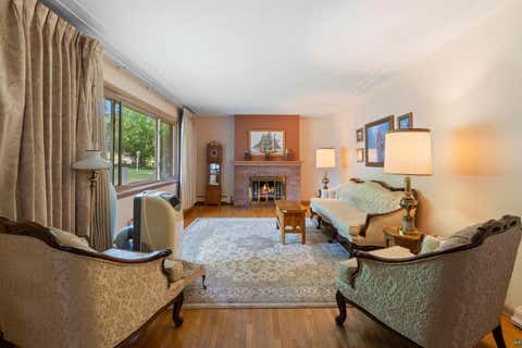 Tiny photo for 2016 E 3rd St, Duluth, MN 55812 (MLS # 6127074)