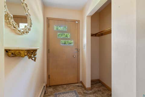 Tiny photo for 2016 E 3rd St, Duluth, MN 55812 (MLS # 6127074)