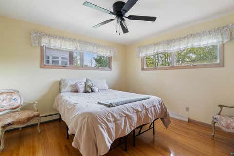 Tiny photo for 2016 E 3rd St, Duluth, MN 55812 (MLS # 6127074)