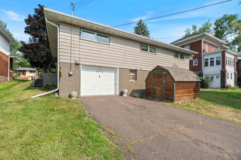Tiny photo for 2016 E 3rd St, Duluth, MN 55812 (MLS # 6127074)