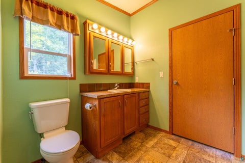 Tiny photo for 2394 Crip Rd, Eveleth, MN 55734 (MLS # 6128110)