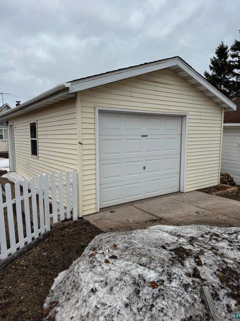 Tiny photo for 806 5th Ave, Two Harbors, MN 55616 (MLS # 6124335)