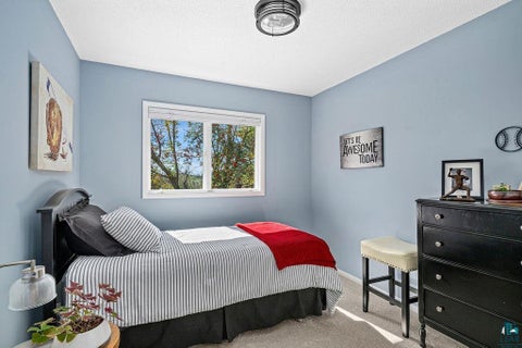 Tiny photo for 102 Northfield St, Duluth, MN 55803 (MLS # 6128280)