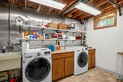 Tiny photo for 102 Northfield St, Duluth, MN 55803 (MLS # 6128280)