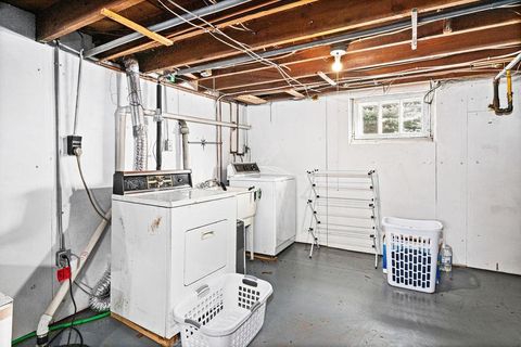 Tiny photo for 6202 Tacony St, Duluth, MN 55807 (MLS # 6123056)