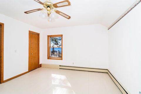 Tiny photo for 5 W 7th St, Duluth, MN 55806 (MLS # 6125151)