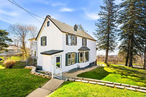 Tiny photo for 5 W 7th St, Duluth, MN 55806 (MLS # 6125151)