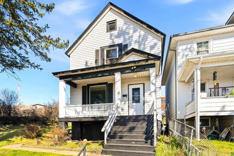 Tiny photo for 5 W 7th St, Duluth, MN 55806 (MLS # 6125151)