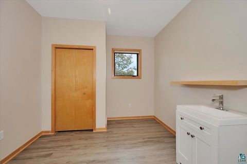Tiny photo for 1001 W 6th St, Duluth, MN 55806 (MLS # 6125253)