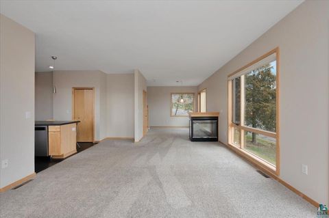 Tiny photo for 1001 W 6th St, Duluth, MN 55806 (MLS # 6125253)