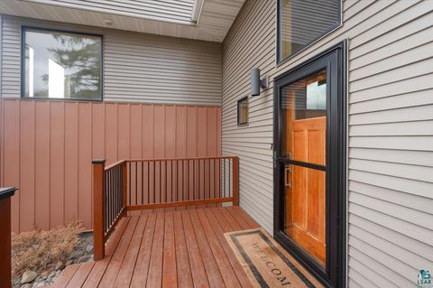 Tiny photo for 1001 W 6th St, Duluth, MN 55806 (MLS # 6125253)