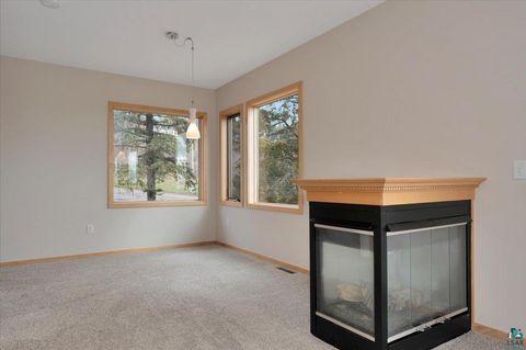 Tiny photo for 1001 W 6th St, Duluth, MN 55806 (MLS # 6125253)