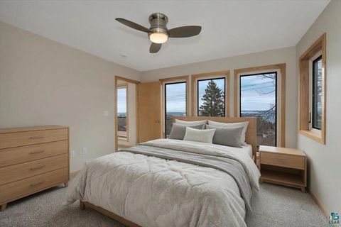 Tiny photo for 1001 W 6th St, Duluth, MN 55806 (MLS # 6125253)
