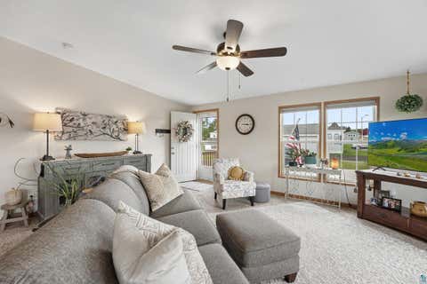 Tiny photo for 16 Magnolia Dr, Duluth, MN 55810 (MLS # 6125857)