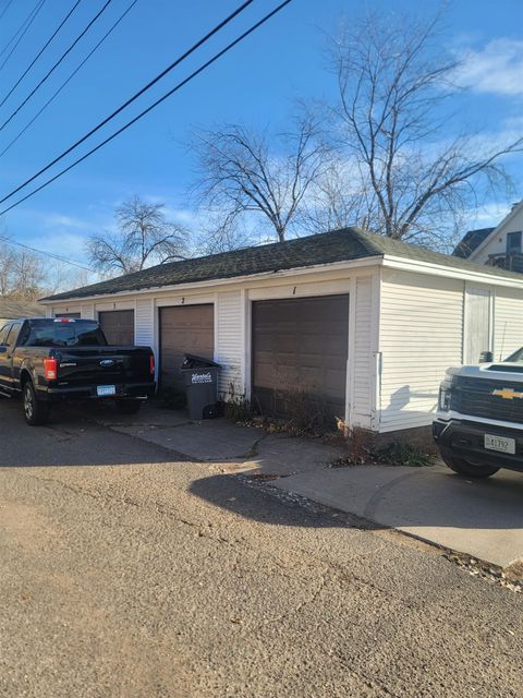 Tiny photo for 1109 E 3rd St, Duluth, MN 55805 (MLS # 6122953)