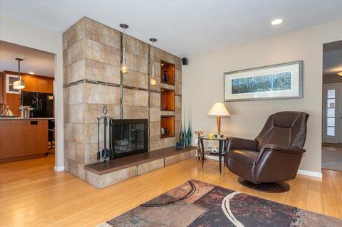 Tiny photo for 907 Mellwood Ave, Duluth, MN 55804 (MLS # 6123703)