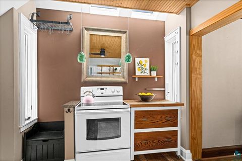 Tiny photo for 5162 London Rd, Duluth, MN 55804 (MLS # 6124130)