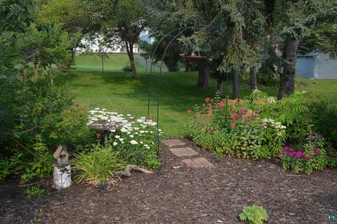 Tiny photo for 817 Maple Bend Dr, Duluth, MN 55811 (MLS # 6123967)