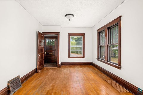 Tiny photo for 421 N 11th Ave W Ave, Duluth, MN 55806 (MLS # 6127539)