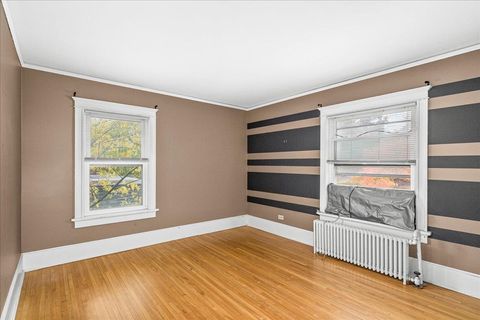 Tiny photo for 1832 E 3rd St, Duluth, MN 55812 (MLS # 6122615)