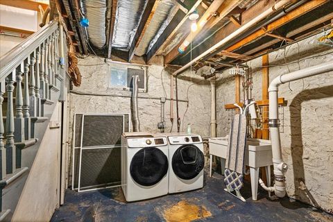 Tiny photo for 1832 E 3rd St, Duluth, MN 55812 (MLS # 6122615)