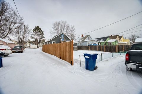 Tiny photo for 114 E 17th St, Hibbing, MN 55746 (MLS # 6123377)