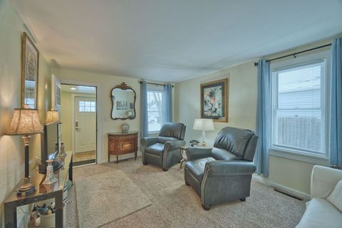 Tiny photo for 114 E 17th St, Hibbing, MN 55746 (MLS # 6123377)